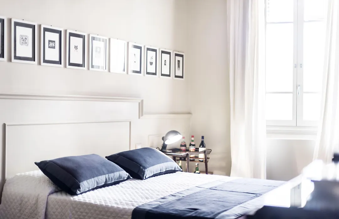 Arnobio Florence Suites-1